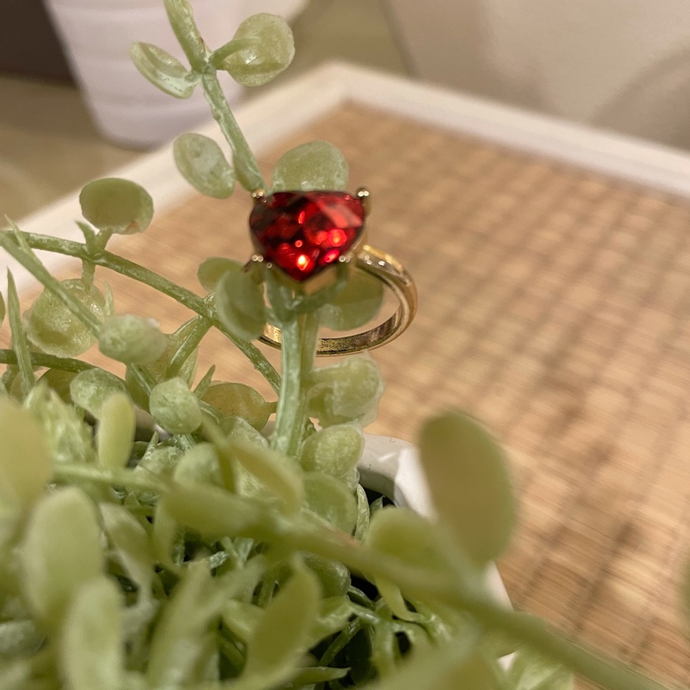 Heart ring - Picture 3 of 3
